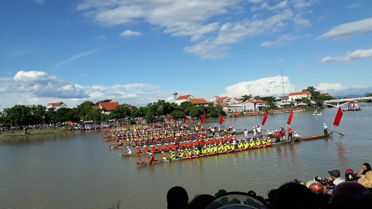 le-hoi-dua-thuyen-le-thuy 1