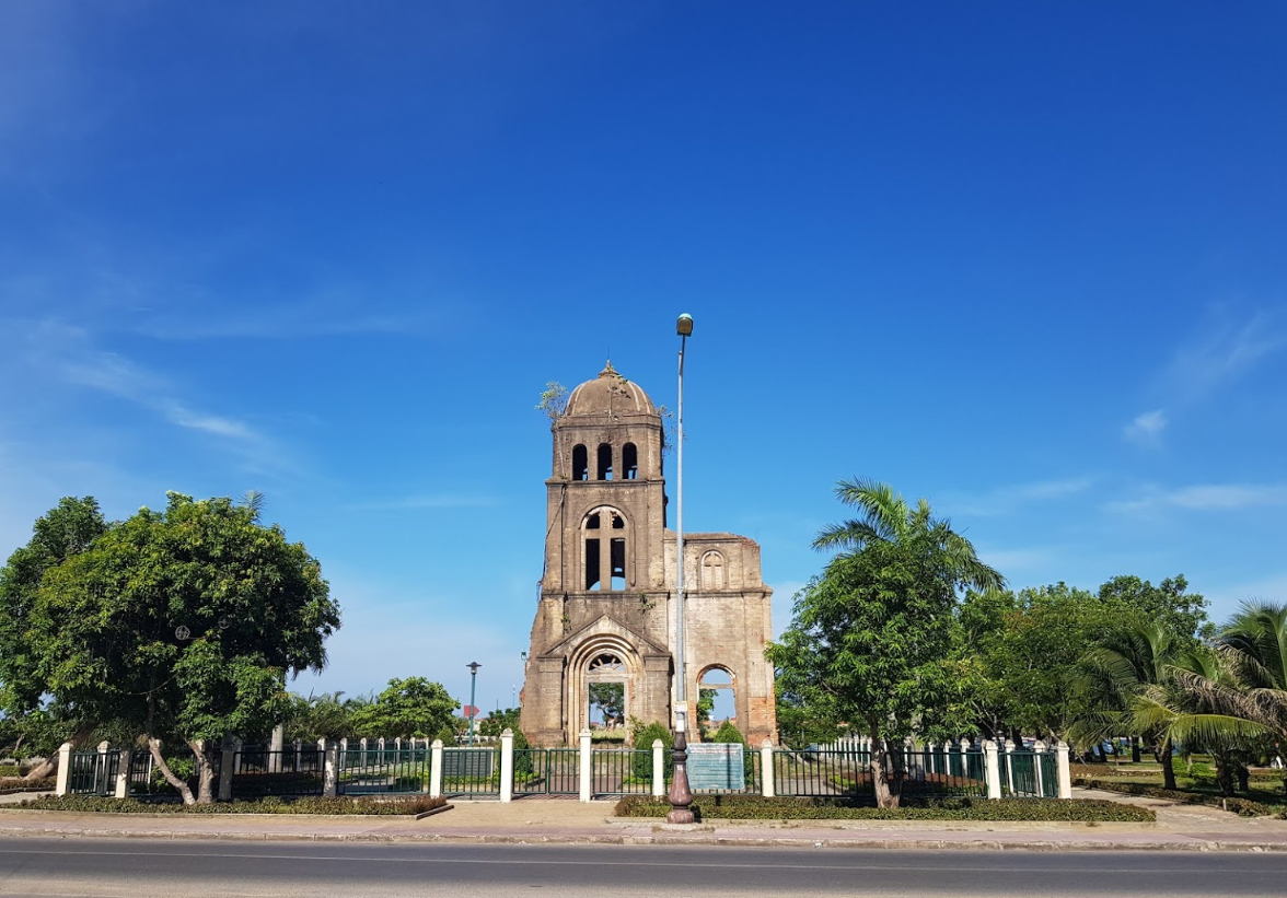 tháp chuông tam hòa