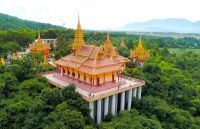 5 NG&Ocirc;I CH&Ugrave;A KHMER NỔI TIẾNG Ở MIỀN T&Acirc;Y
