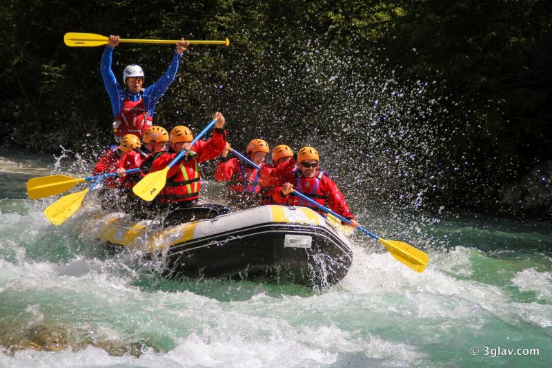 RAFTING V&Agrave; NHỮNG ĐIỀU CẦN BIẾT