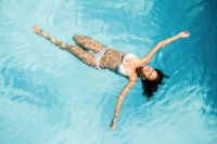 B&Iacute; QUYẾT GI&Uacute;P NỔI TR&Ecirc;N MẶT NƯỚC KH&Ocirc;NG CẦN CỬ ĐỘNG