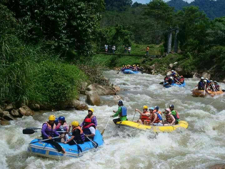 RAFTING VÀ NHỮNG ĐIỀU CẦN BIẾT – VIN | TEAMBUILDING